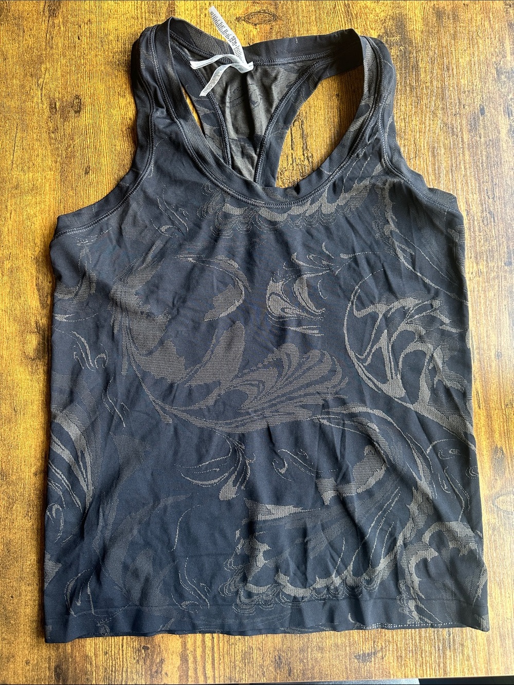 Athleta Women’s Black Floral Jacquard Racerback Tank Top